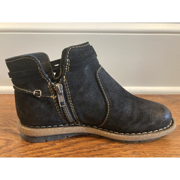 Born Wynter Ankle Boots Black Distressed Leather Tassel Women's Size 6 NWOB - Picture 8 of 11